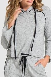  Contrast Edge Hoodie