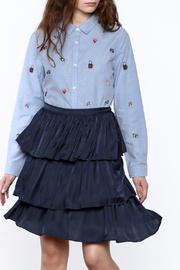  Embroidered Button Down Top