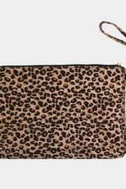  Leopard Clutch Bag