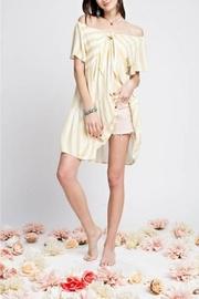  Minimalist Stripe Tunic