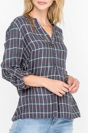  Plaid Buttoned Tunic Shirt