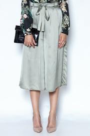  Callicarpa Satin Culottes