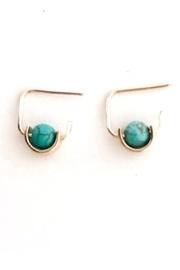  The Dot Stud