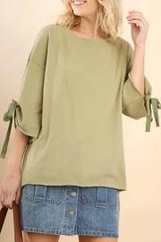  Basic Sleeve Tie