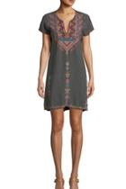  Veisia Embroider Dress