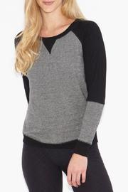  Honeycomb Blocked Pullover