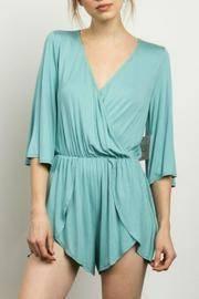  Flowy Romper