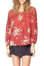  Elsyium Floral Blouse