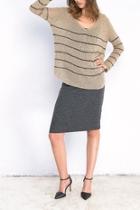  Shirttail V-neck Sweater