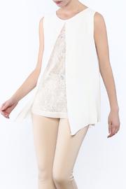  White Panel Top