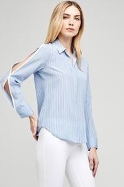  Maggie Blouse