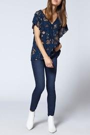  Countryside Shell Blouse