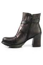  Joyce Fashion Boot