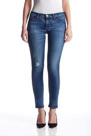 Skinny Blue Jeans
