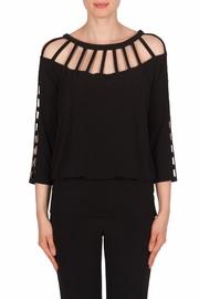  Strap Detailing Top