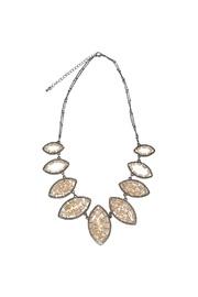  Beads Accent Necklace