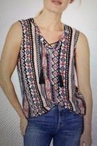  Tank With Tassels