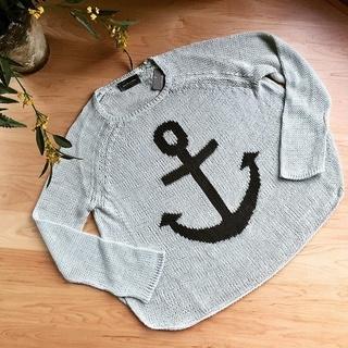 Gray Anchor Crop Top