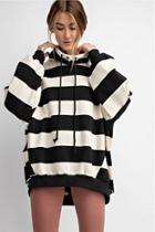  Oversized Stripe Pullover