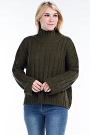  Oversized Chenille Sweater
