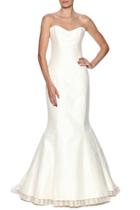  Jessica Gown