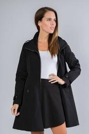  Fit-and-flare Rain Coat