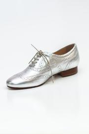  Metallic Silver Brogue