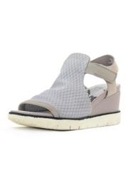  Otbt Mercury Sandal