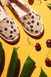  Raven Cherries Espadrille