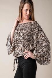  Leopard Shoulder Top