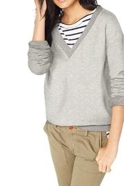 Sterling V Sweatshirt