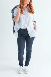  Boyfriend Button Up