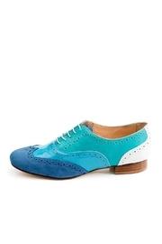  Handmade Light Blue Brogue