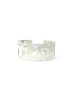  Light Scrollwork Cuff