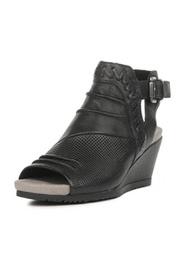  Earth Attalea Sandals