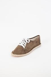  Mermosa Lace-up Sneaker