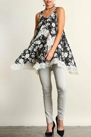  Lace Black Floral Top