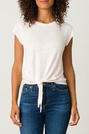  Tie Tee