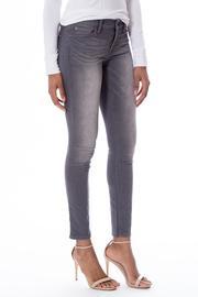  Liza Skinny Jeans