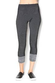  Heathered Capri Leggings