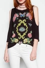  Split Sleeve Tee