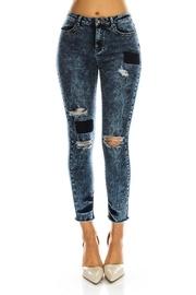  Blue Plus-size Jeans
