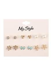 Bow Stud Set