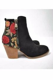  Embroidered Black Booties