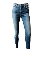  Stunner Fray Jeans