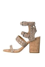  Effie Heel