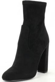  Edith Boots