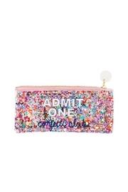  Admit 1 Pouch