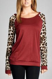  Cheetah Sleeve Top
