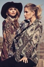  1520 Button Up